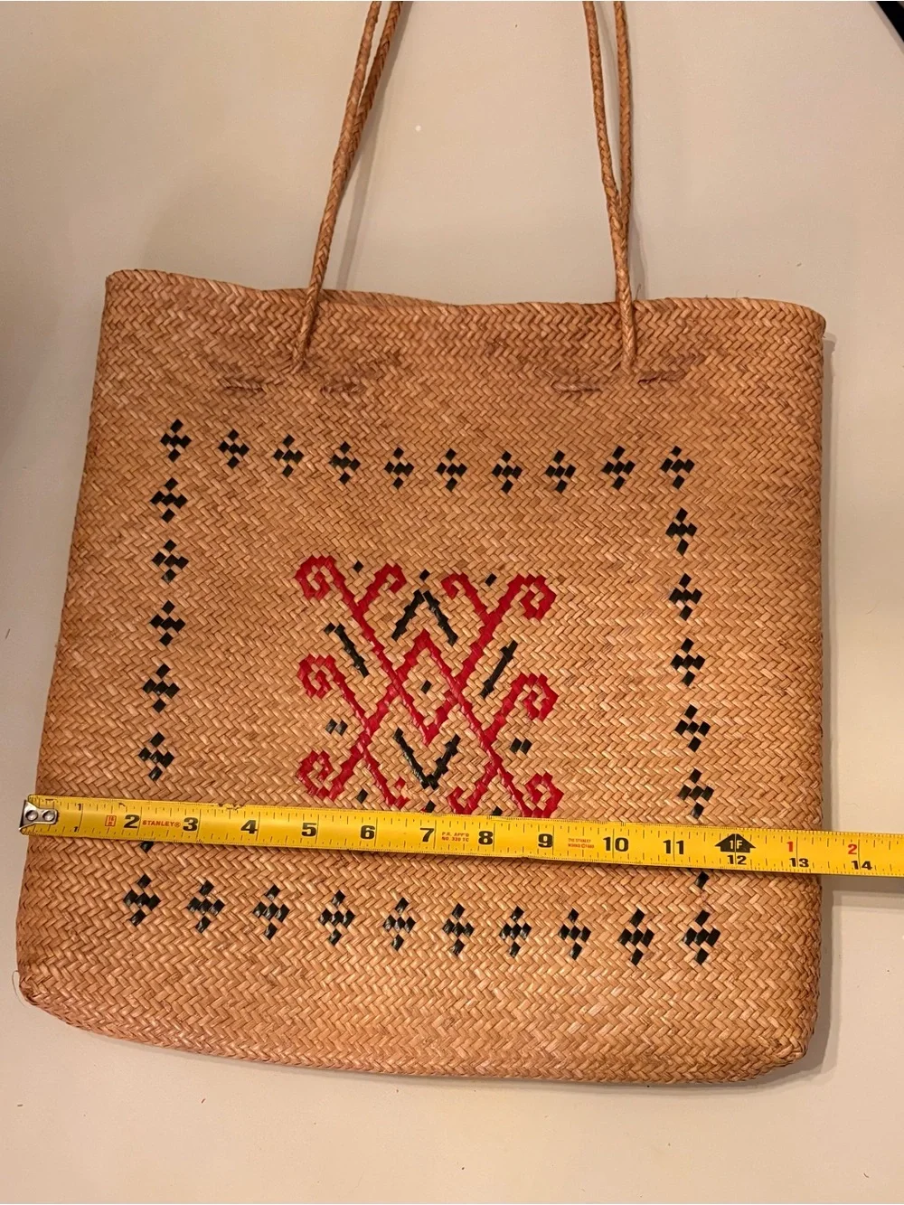 Vintage Woven Straw Shoulder Bag: Red & Black Geometric Design